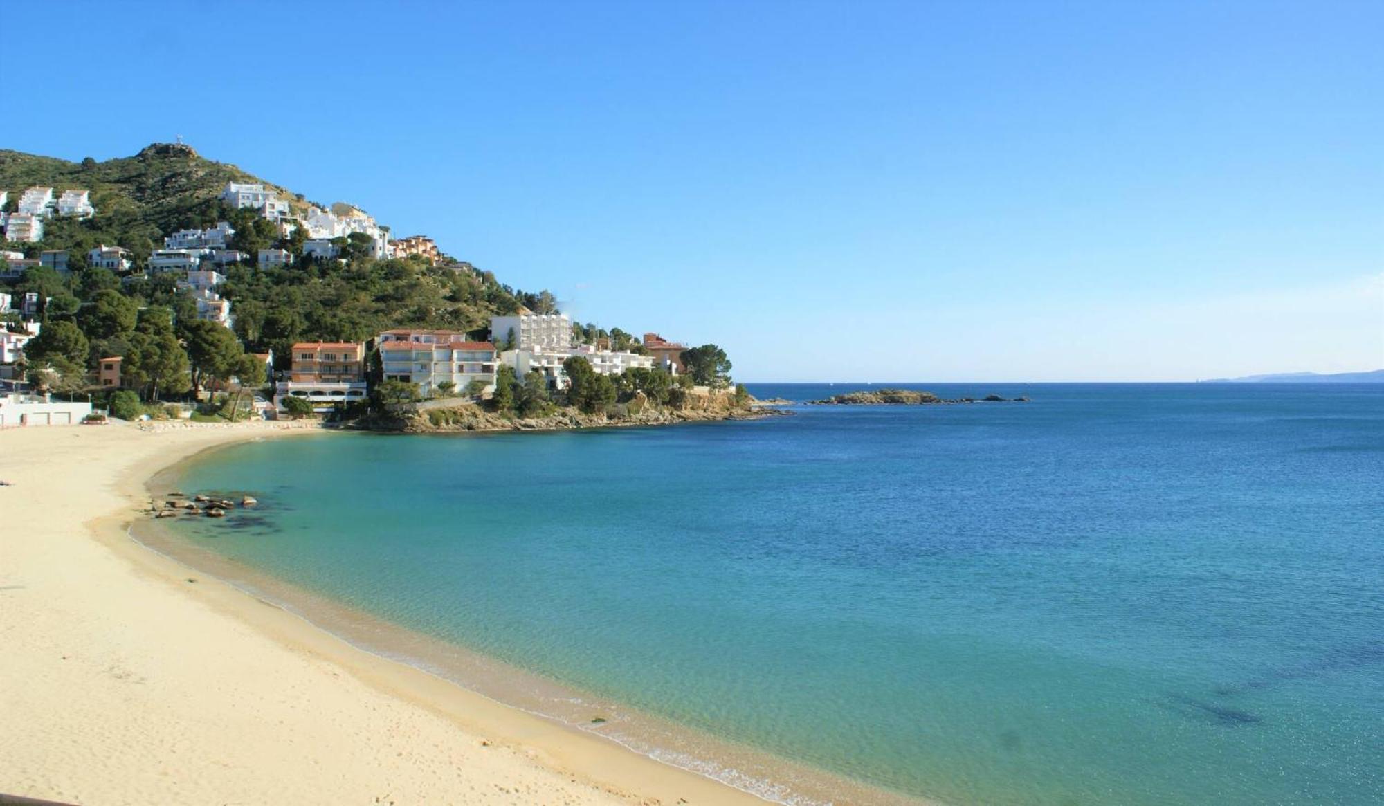 Casa Con Vistas Al Mar Y A La Montana En La Almadrava Villa Roses Exterior foto
